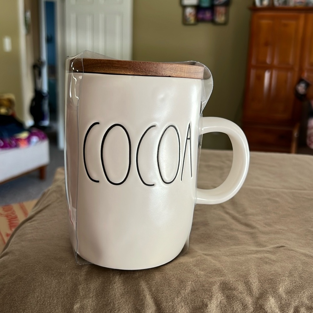 NWT Rae Dunn Cocoa Mug with wooden lid
